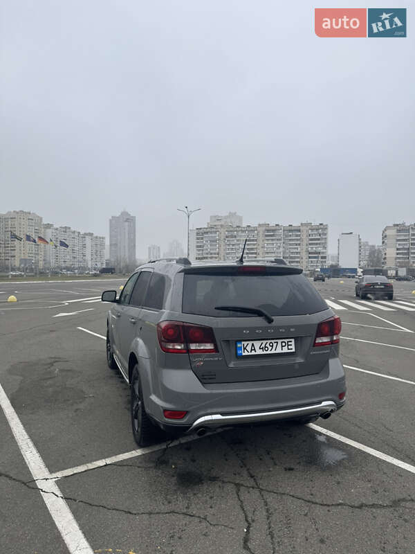 Внедорожник / Кроссовер Dodge Journey 2019 в Киеве