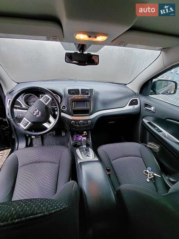 Внедорожник / Кроссовер Dodge Journey 2015 в Белой Церкви