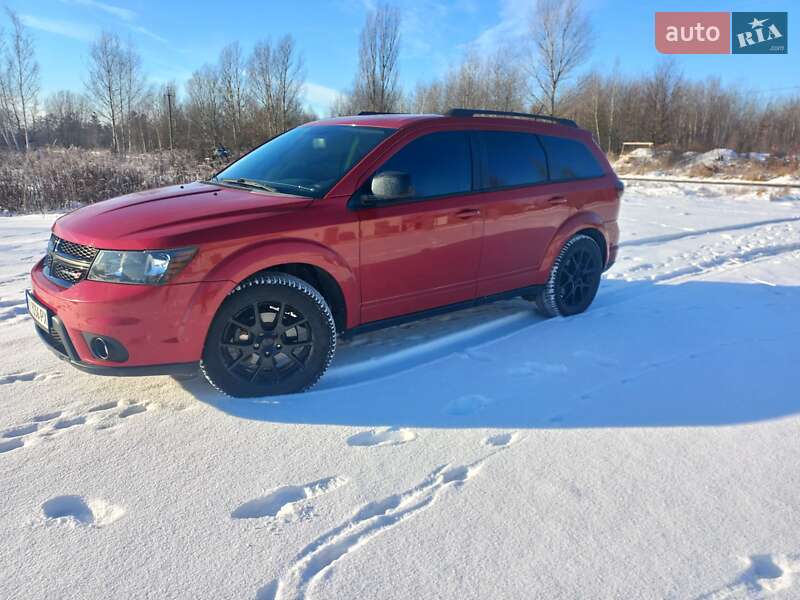 Внедорожник / Кроссовер Dodge Journey 2015 в Михайловке-Рубежовке