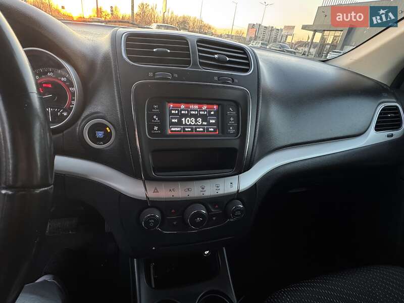 Позашляховик / Кросовер Dodge Journey 2017 в Ірпені