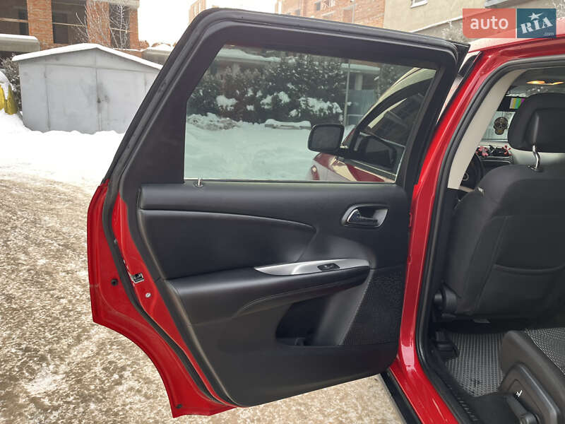 Внедорожник / Кроссовер Dodge Journey 2014 в Ивано-Франковске фото 49 Внедорожник / Кроссовер Dodge Journey 2014 в Ивано-Франковске