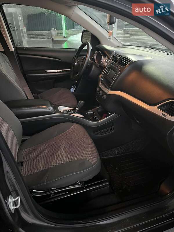 Внедорожник / Кроссовер Dodge Journey 2018 в Тараще фото 6 Внедорожник / Кроссовер Dodge Journey 2018 в Тараще