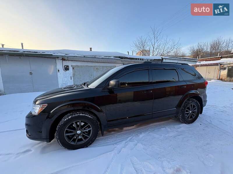 Внедорожник / Кроссовер Dodge Journey 2016 в Хмельницком