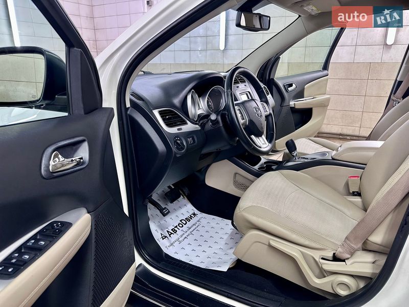 Внедорожник / Кроссовер Dodge Journey 2014 в Сумах