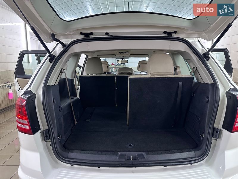 Внедорожник / Кроссовер Dodge Journey 2014 в Сумах