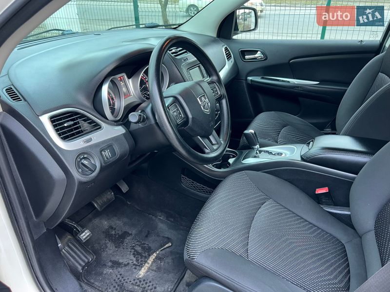Внедорожник / Кроссовер Dodge Journey 2015 в Днепре