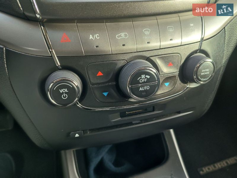 Внедорожник / Кроссовер Dodge Journey 2015 в Киеве