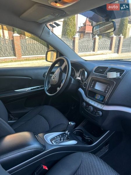 Внедорожник / Кроссовер Dodge Journey 2015 в Черновцах фото 16 Внедорожник / Кроссовер Dodge Journey 2015 в Черновцах