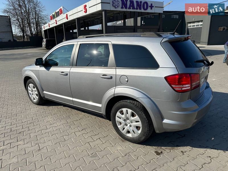 Внедорожник / Кроссовер Dodge Journey 2016 в Львове