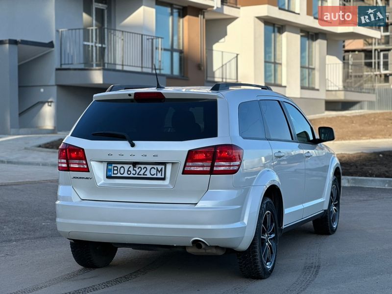 Внедорожник / Кроссовер Dodge Journey 2017 в Тернополе