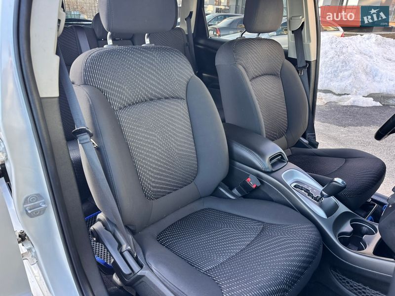 Внедорожник / Кроссовер Dodge Journey 2017 в Тернополе