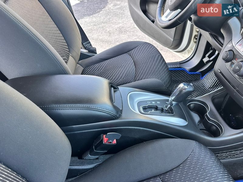 Внедорожник / Кроссовер Dodge Journey 2017 в Тернополе