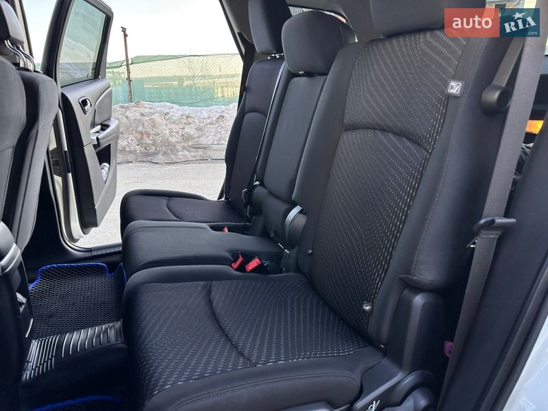 Внедорожник / Кроссовер Dodge Journey 2017 в Тернополе