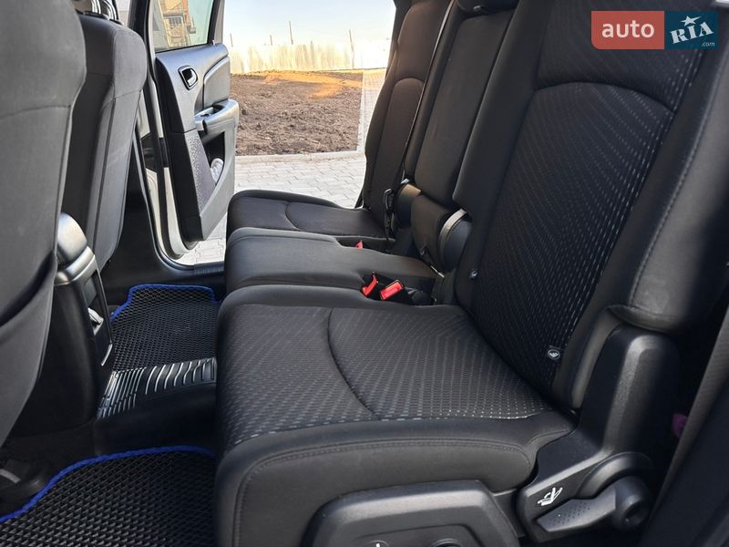 Внедорожник / Кроссовер Dodge Journey 2017 в Тернополе