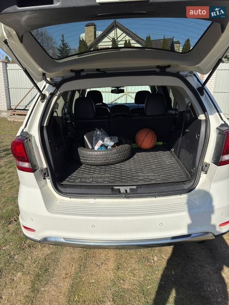 Позашляховик / Кросовер Dodge Journey 2017 в Києві