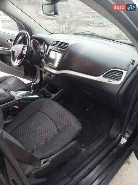 Позашляховик / Кросовер Dodge Journey 2012 в Запоріжжі