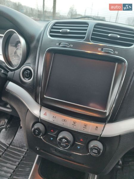 Позашляховик / Кросовер Dodge Journey 2012 в Запоріжжі