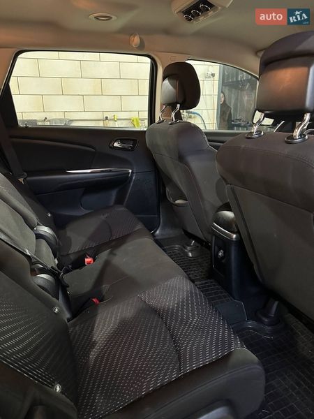 Внедорожник / Кроссовер Dodge Journey 2015 в Харькове