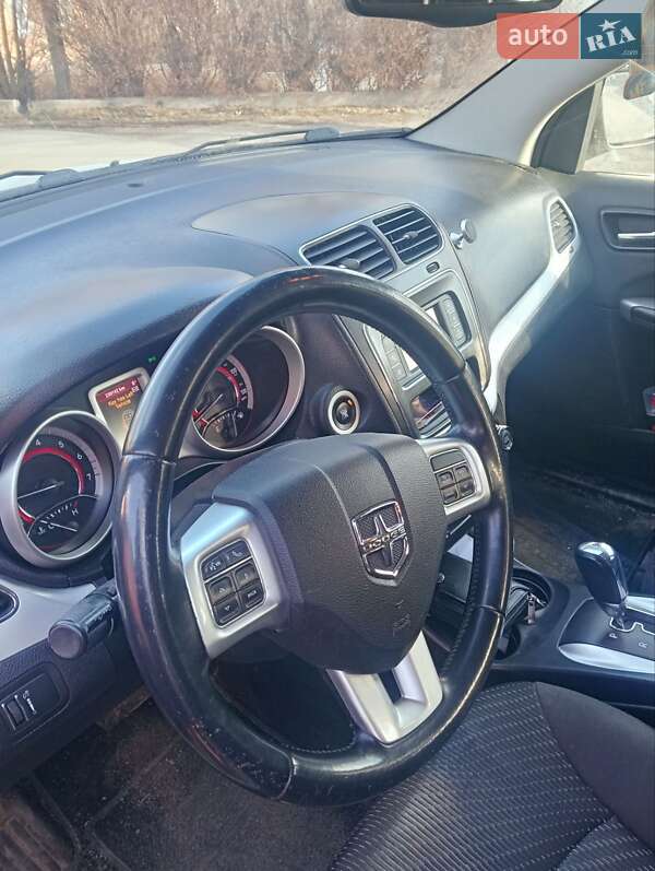 Внедорожник / Кроссовер Dodge Journey 2015 в Белой Церкви