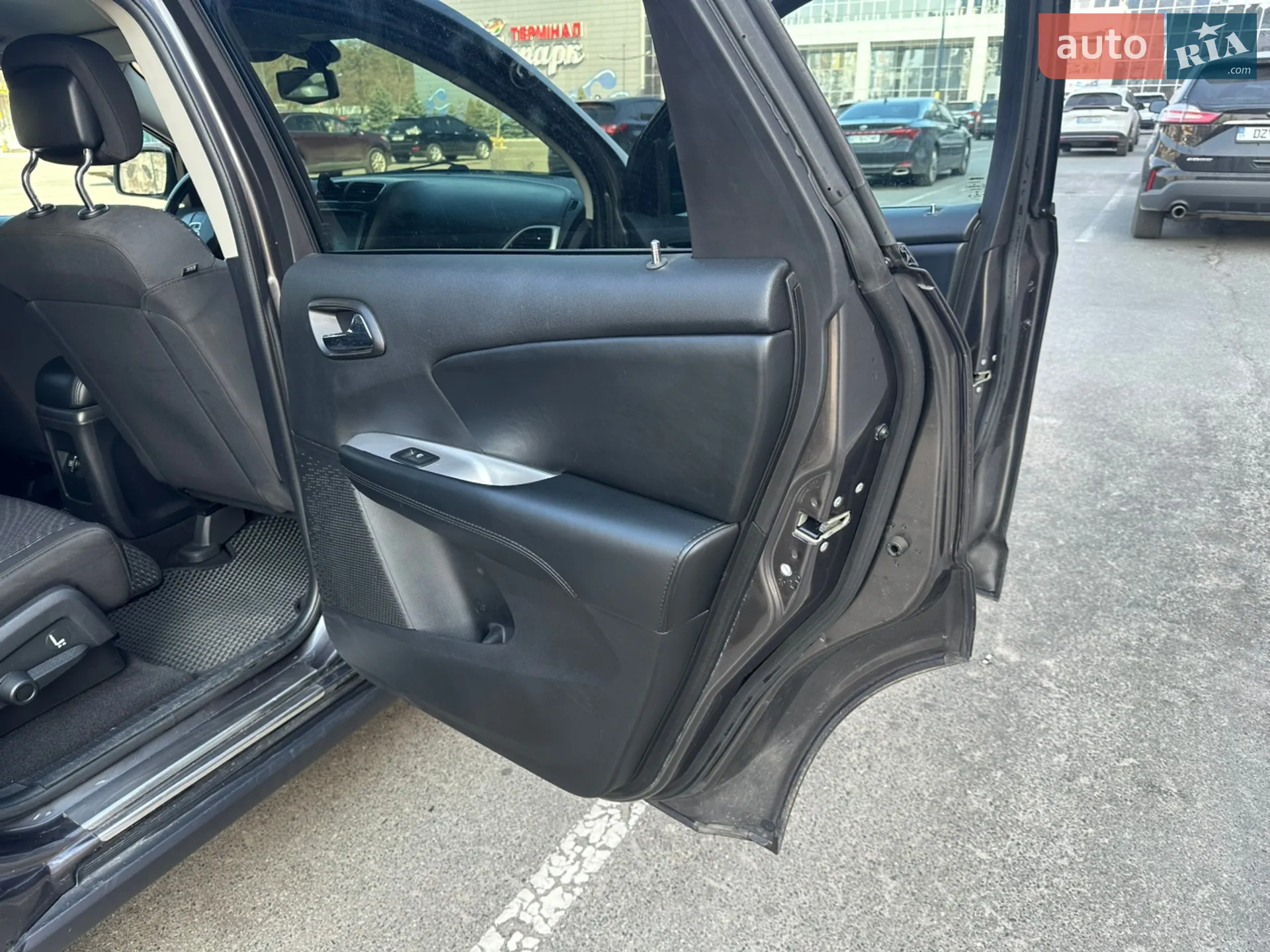2017 Dodge Journey - мініатюра 18
