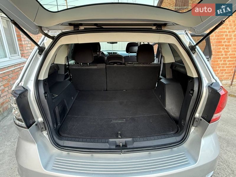 Внедорожник / Кроссовер Dodge Journey 2013 в Любаре