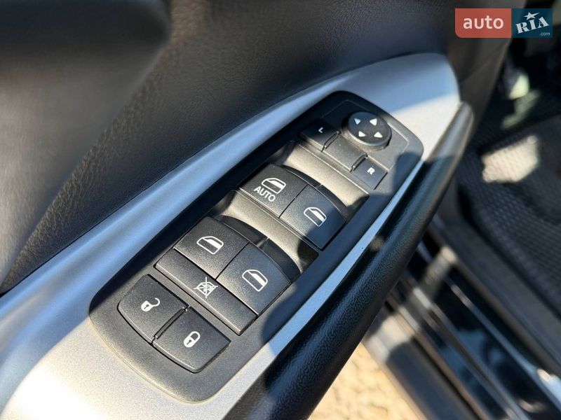 Внедорожник / Кроссовер Dodge Journey 2018 в Одессе фото 11 Внедорожник / Кроссовер Dodge Journey 2018 в Одессе