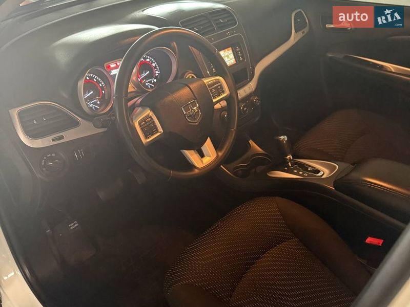 Внедорожник / Кроссовер Dodge Journey 2016 в Киеве