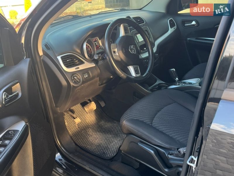 Внедорожник / Кроссовер Dodge Journey 2016 в Коростышеве