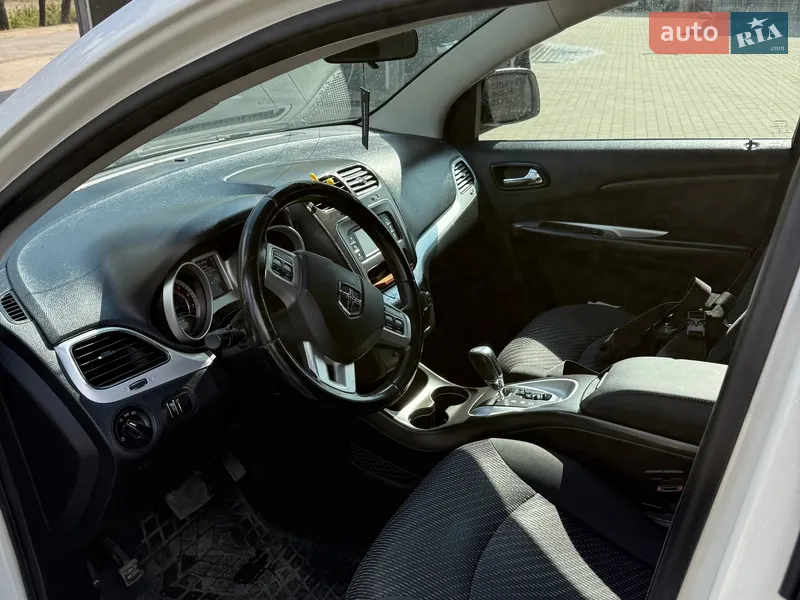 Dodge Journey 2015 VIN 3C4PDCAB4GT101432 фото оголошення 8 з 53
