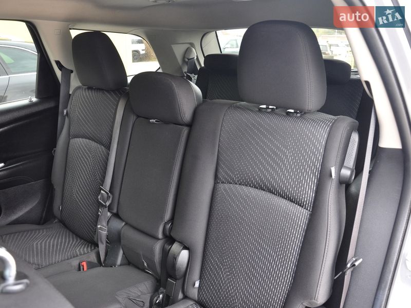 Позашляховик / Кросовер Dodge Journey 2016 в Львові