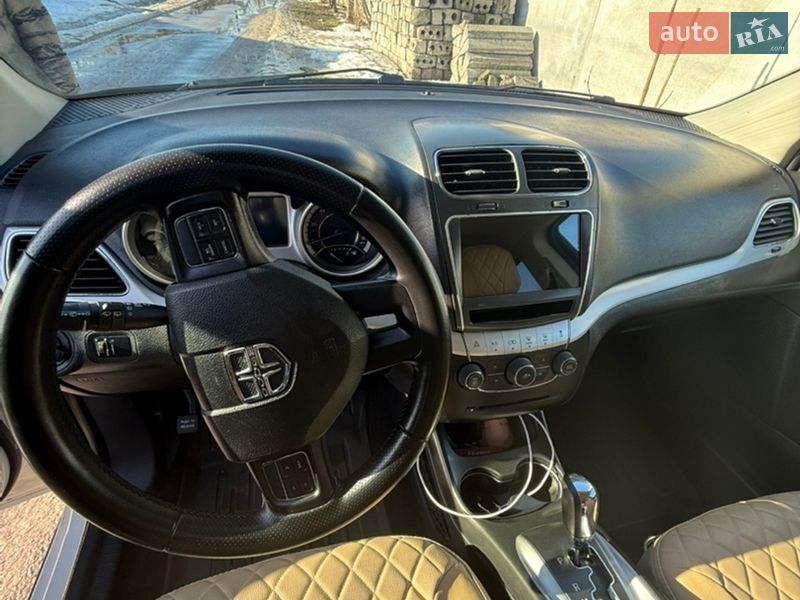 Позашляховик / Кросовер Dodge Journey 2020 в Броварах