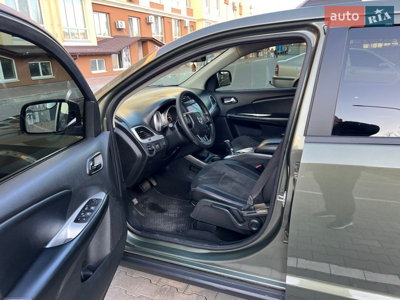 Внедорожник / Кроссовер Dodge Journey 2017 в Киеве фото 12 Внедорожник / Кроссовер Dodge Journey 2017 в Киеве