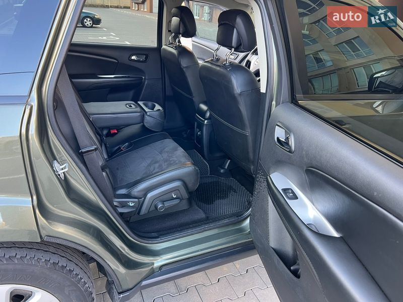 Внедорожник / Кроссовер Dodge Journey 2017 в Киеве фото 15 Внедорожник / Кроссовер Dodge Journey 2017 в Киеве