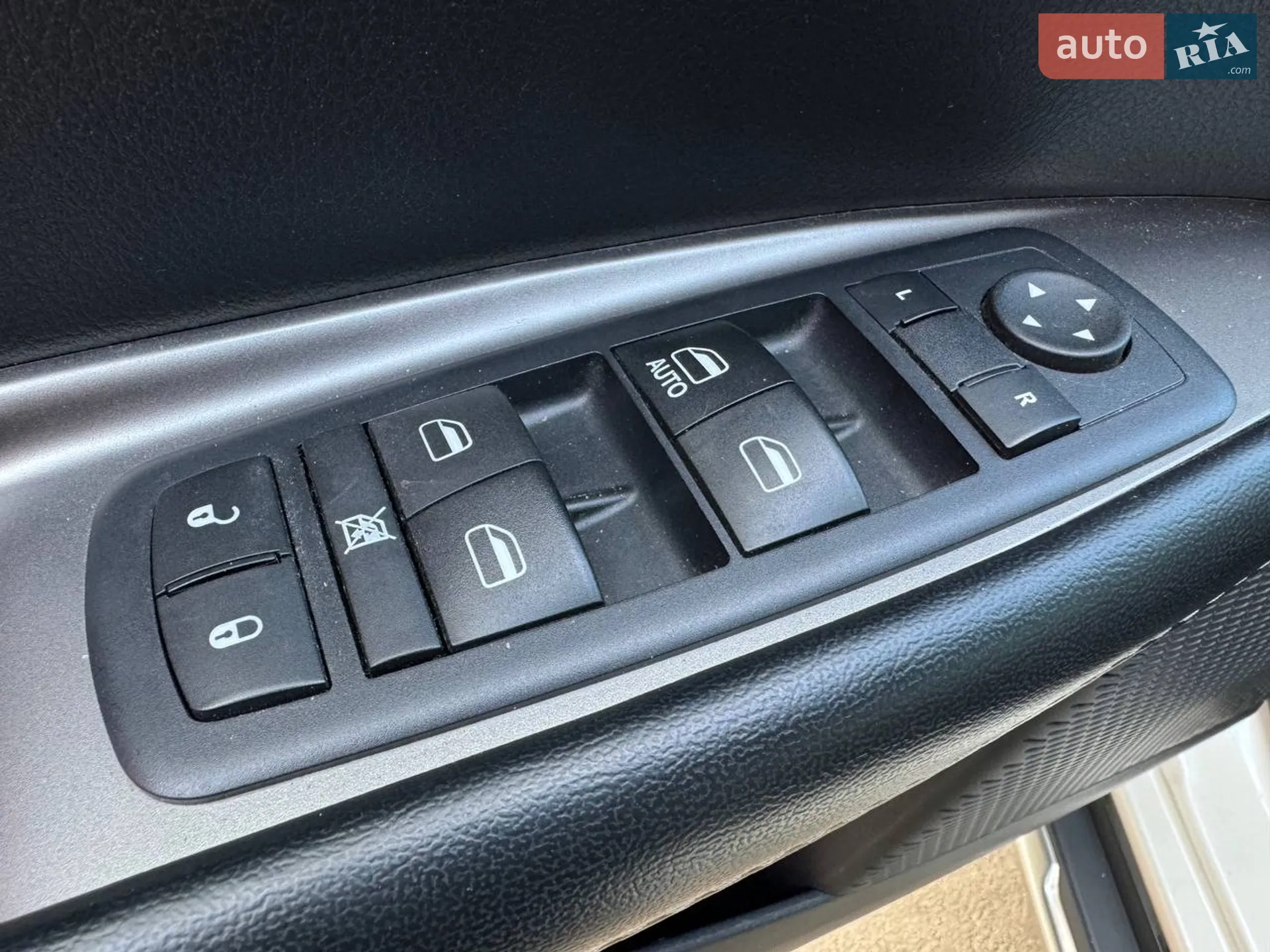 2016 Dodge Journey - мініатюра 15
