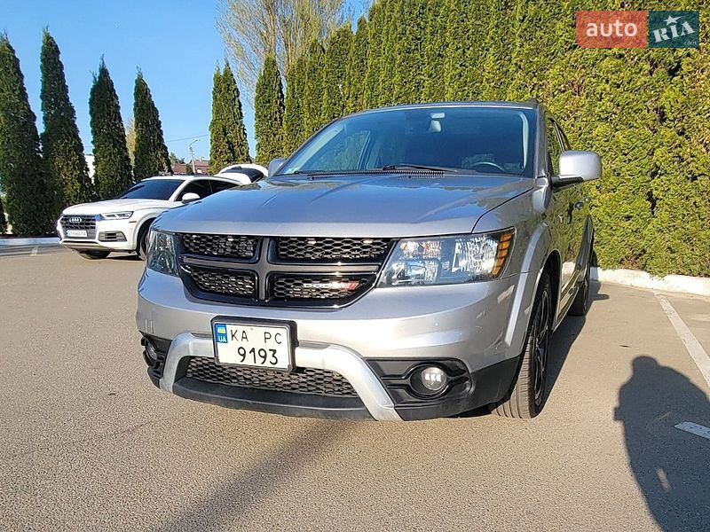 Внедорожник / Кроссовер Dodge Journey 2020 в Киеве