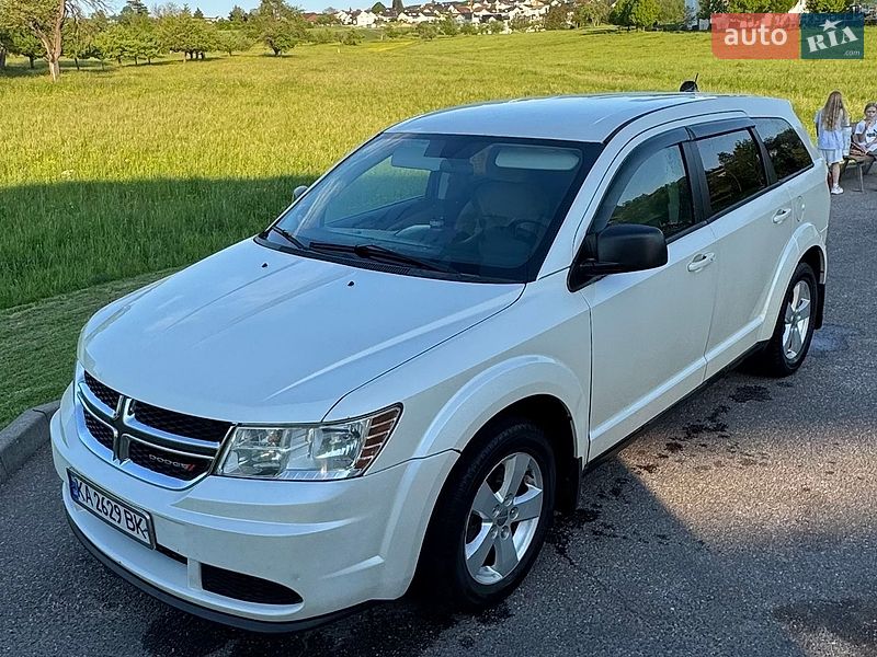 Позашляховик / Кросовер Dodge Journey 2013 в Києві
