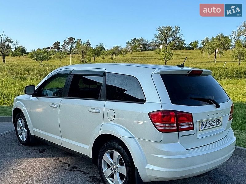 Позашляховик / Кросовер Dodge Journey 2013 в Києві