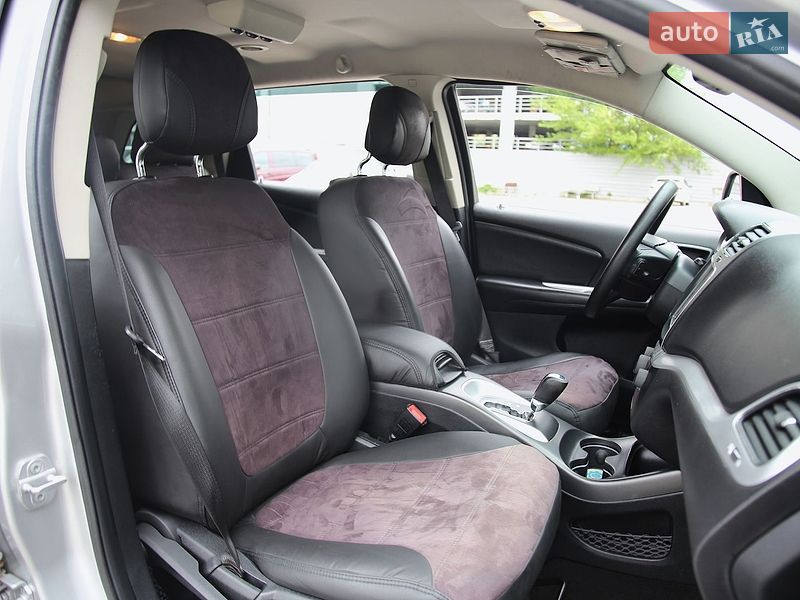 Позашляховик / Кросовер Dodge Journey 2011 в Харкові