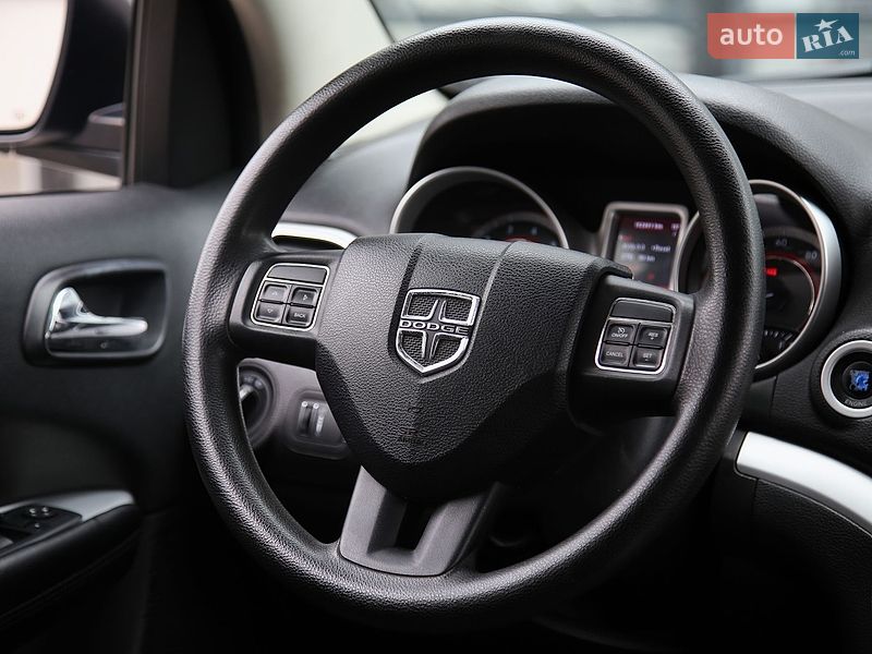 Позашляховик / Кросовер Dodge Journey 2011 в Харкові
