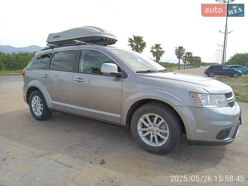 Внедорожник / Кроссовер Dodge Journey 2015 в Кривом Роге