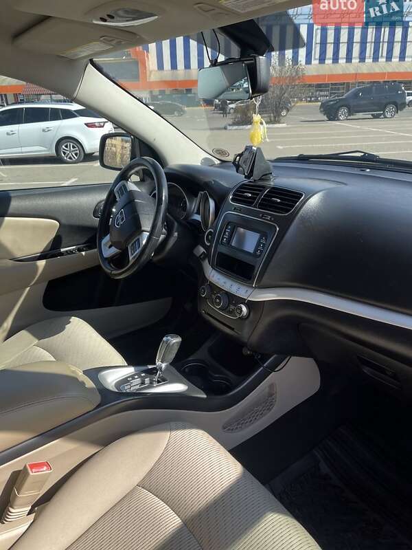 Внедорожник / Кроссовер Dodge Journey 2012 в Кривом Роге