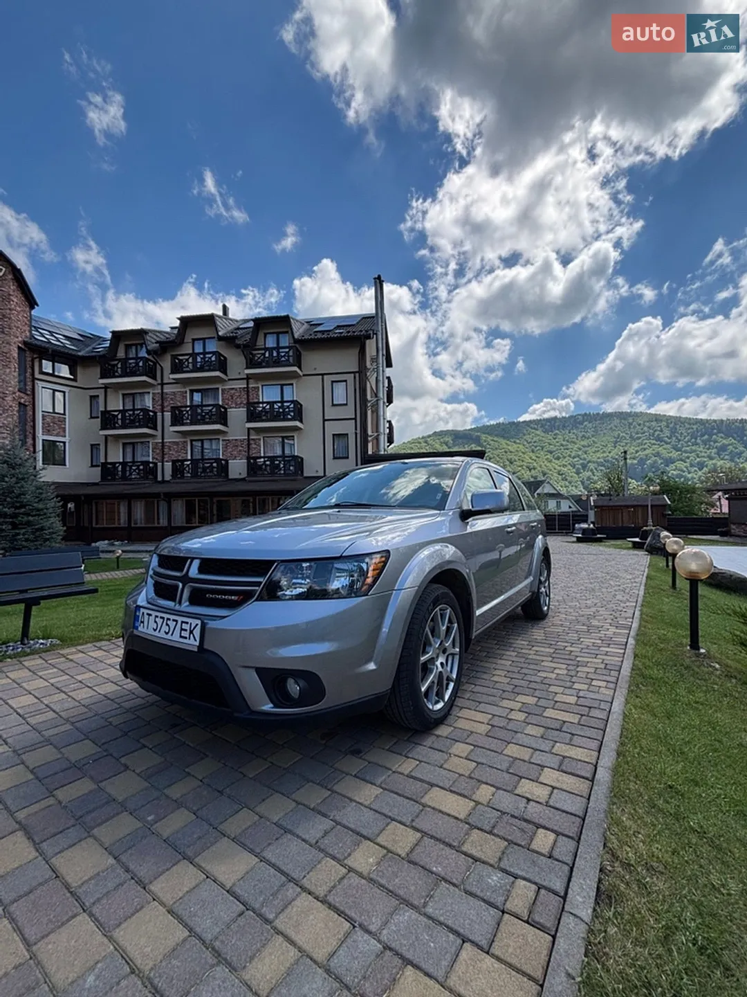 Dodge Journey 2019 VIN 3C4PDDEG5KT784830 фото оголошення 4 з 42