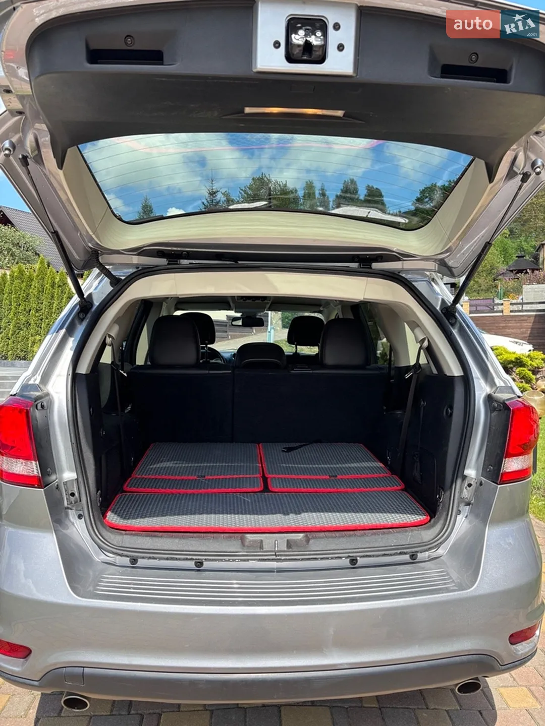 Dodge Journey 2019 VIN 3C4PDDEG5KT784830 фото оголошення 28 з 42