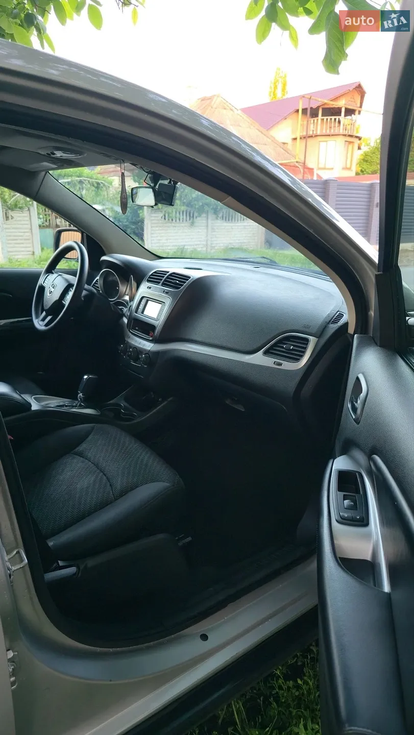 2011 Dodge Journey - мініатюра 29