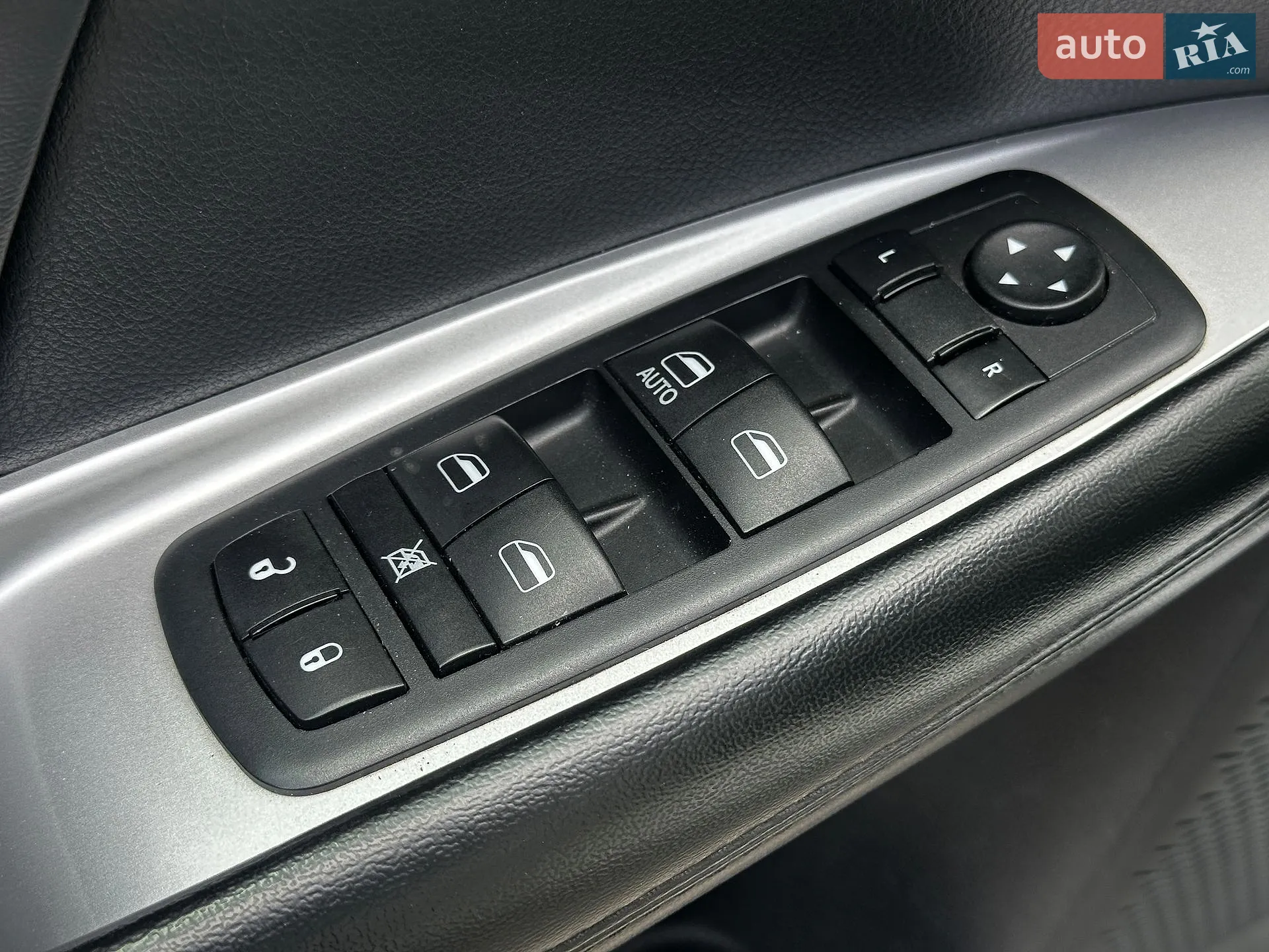 2016 Dodge Journey - мініатюра 26