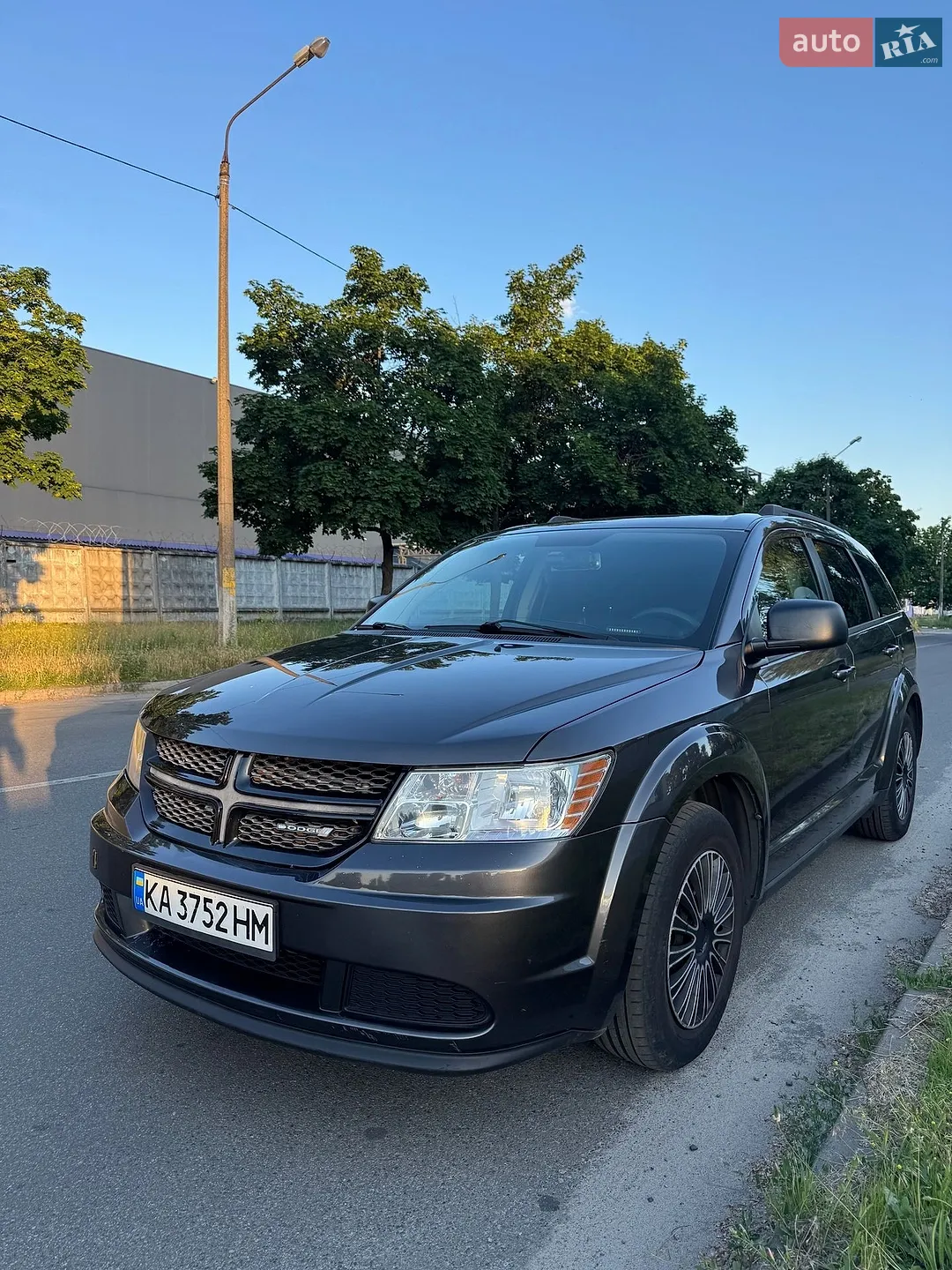 Dodge Journey 2018 VIN 3C4PDCABXJT507769 фото оголошення 4 з 20
