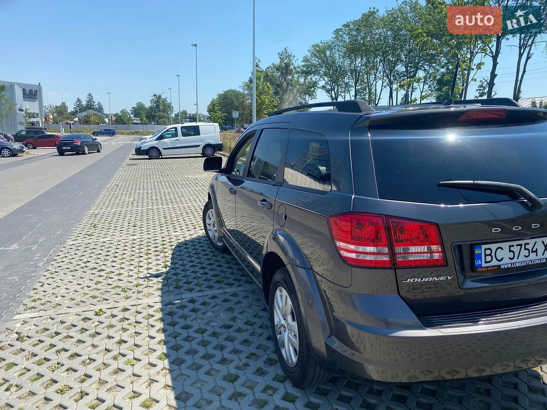 2019 Dodge Journey - мініатюра 2