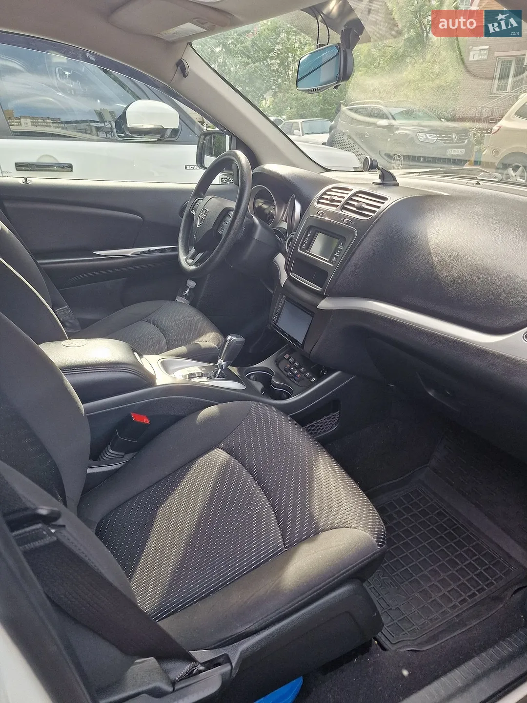 2017 Dodge Journey - мініатюра 15
