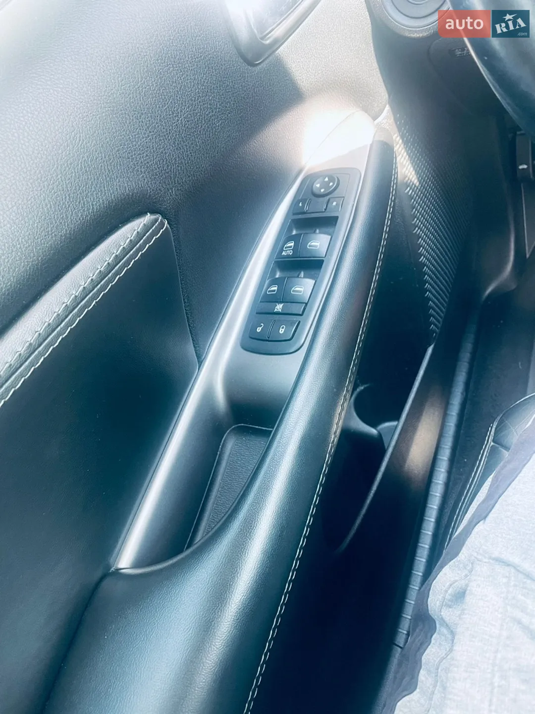 2017 Dodge Journey - мініатюра 4