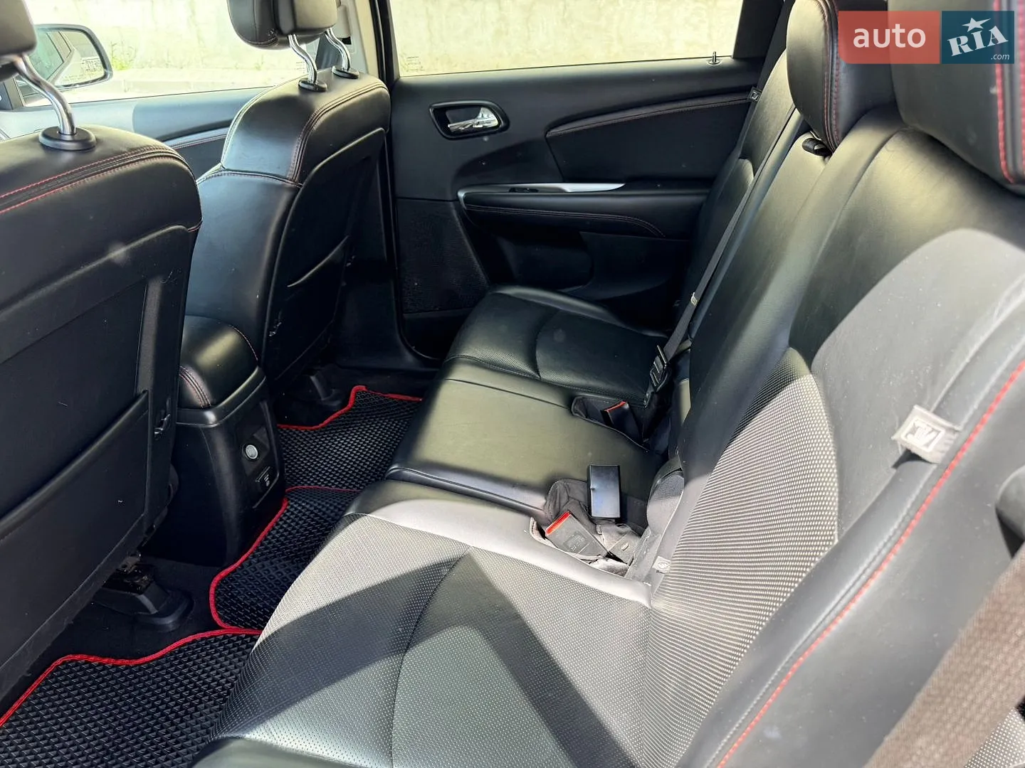 2017 Dodge Journey - мініатюра 14